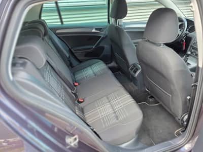 Volkswagen Golf 1.6 TDI BMT LOUNGE BiXenon/Navi — slika 9