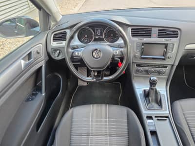 Volkswagen Golf 1.6 TDI BMT LOUNGE BiXenon/Navi — slika 3