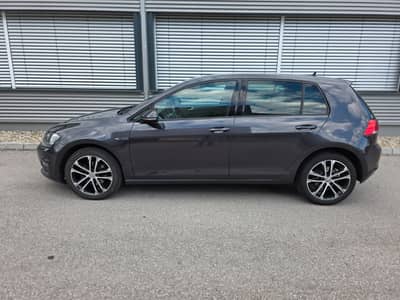 Volkswagen Golf 1.6 TDI BMT LOUNGE BiXenon/Navi — slika 12