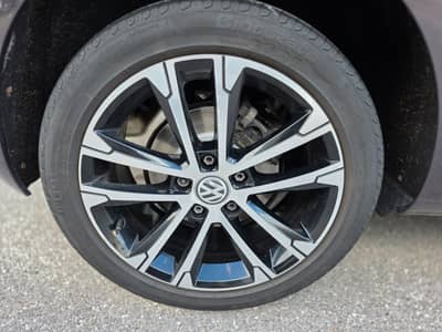Volkswagen Golf 1.6 TDI BMT LOUNGE BiXenon/Navi — slika 10