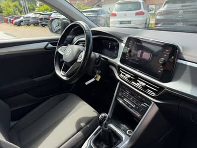 Volkswagen T-Roc Life 2.0 TDI Navi/LED/AID — slika 8