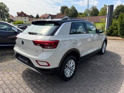 Volkswagen T-Roc Life 2.0 TDI Navi/LED/AID — slika 9