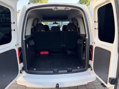 Volkswagen Caddy PKW Comfortline BMT — slika 12