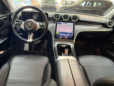 Mercedes-Benz C 200dT/Navi/LED/Kamera/Leder/Ambient/TOP — slika 13