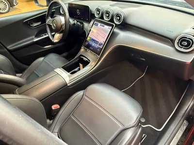 Mercedes-Benz C 200dT/Navi/LED/Kamera/Leder/Ambient/TOP — slika 16