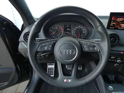 Audi Q2 30 TDI S tronic 2xS-LINE LED Navi B&O SHZ GRA — slika 12