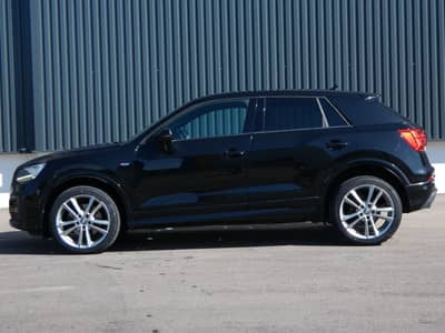 Audi Q2 30 TDI S tronic 2xS-LINE LED Navi B&O SHZ GRA — slika 23