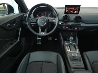 Audi Q2 30 TDI S tronic 2xS-LINE LED Navi B&O SHZ GRA — slika 4