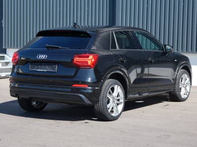 Audi Q2 30 TDI S tronic 2xS-LINE LED Navi B&O SHZ GRA — slika 30