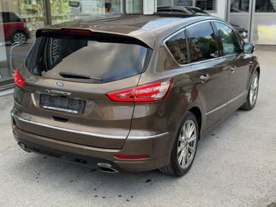 Ford S-MAX VIGNALE*NAVI*PANO*LED*7 Sitzer*LEDER* — slika 7