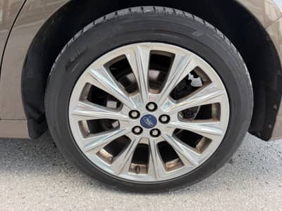 Ford S-MAX VIGNALE*NAVI*PANO*LED*7 Sitzer*LEDER* — slika 12