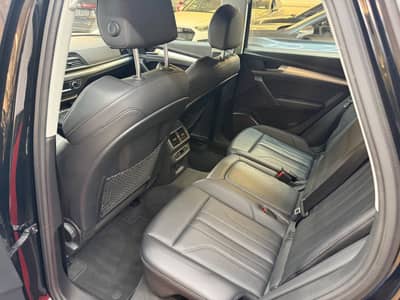 Audi Q5 40 TDI Quattro/Navi/Leder/Xenon/TOP — slika 17