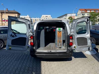Peugeot Partner L2 Komfort Plus BOTT-System/Tempo/Klima — slika 16