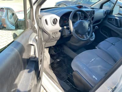 Peugeot Partner L2 Komfort Plus BOTT-System/Tempo/Klima — slika 6