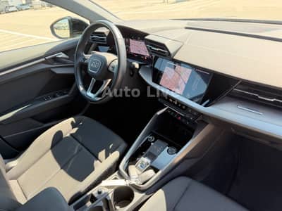 Audi A3 35 TDI*S TRONIC*PANORAMA*VIRTUAL*NAVI*MATRIX* — slika 22