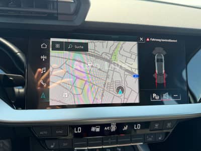 Audi A3 35 TDI*S TRONIC*PANORAMA*VIRTUAL*NAVI*MATRIX* — slika 14