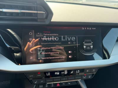 Audi A3 35 TDI*S TRONIC*PANORAMA*VIRTUAL*NAVI*MATRIX* — slika 12