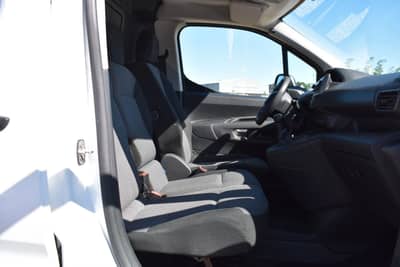 Peugeot Partner Pro L2 /PDC/Schiebetür/Anhänger/Klima — slika 14