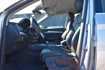 Audi Q5 40 TDI quattro sport/Anhänger/LED/Tempomat — slika 8