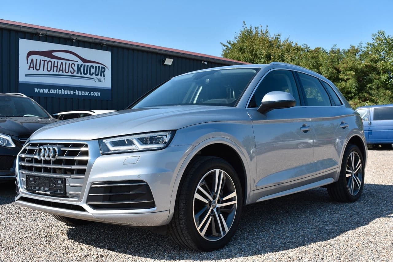 Audi Q5 40 TDI quattro sport/Anhänger/LED/Tempomat — slika 1