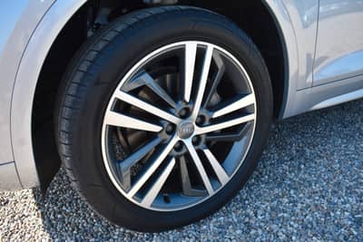Audi Q5 40 TDI quattro sport/Anhänger/LED/Tempomat — slika 31