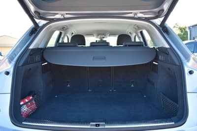 Audi Q5 40 TDI quattro sport/Anhänger/LED/Tempomat — slika 27