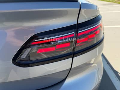 Volkswagen Arteon 2.0 TDI*DSG*R LINE*PANO*IQ*VIRTUA*AHK*VOL — slika 8