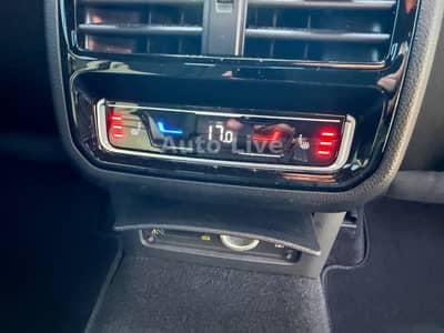 Volkswagen Arteon 2.0 TDI*DSG*R LINE*PANO*IQ*VIRTUA*AHK*VOL — slika 23