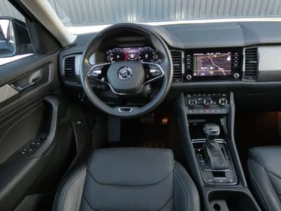 Skoda Kodiaq 2.0 TDI DSG STYLE 7-Sitz Leder Matrix AHK — slika 4