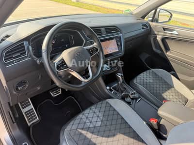 Volkswagen Tiguan Allspace 2.0 TDI DSG*4M*R LINE*7-SITZ*VOL — slika 18