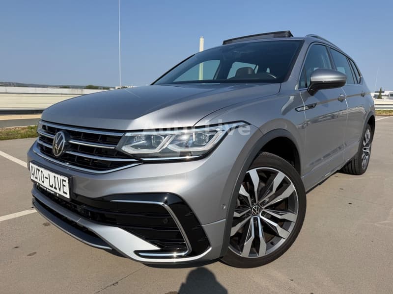 Volkswagen Tiguan Allspace 2.0 TDI DSG*4M*R LINE*7-SITZ*VOL