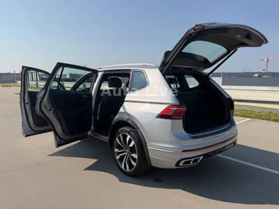 Volkswagen Tiguan Allspace 2.0 TDI DSG*4M*R LINE*7-SITZ*VOL — slika 26