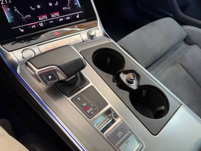 Audi A6 Lim. 50 TDI quattro 3x S-Line Matrix Virtual — slika 21
