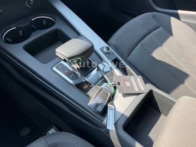 Audi A4 Avant 40 TDI*S TRONIC*VIR*PAN*LED*NAVI*KAMERA — slika 23