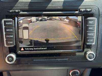 Volkswagen Touran LIFE 1.6TDI DSG*NAVI*KLIMA*PDC*75.000km* — slika 21