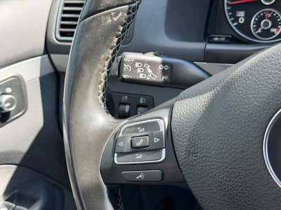 Volkswagen Touran LIFE 1.6TDI DSG*NAVI*KLIMA*PDC*75.000km* — slika 18