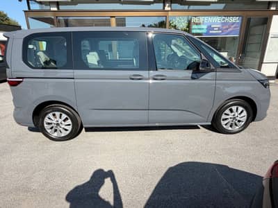 Volkswagen T7 Multivan 2.0 TDI DSG*Navi*StandHz*6 Sitze* — slika 6