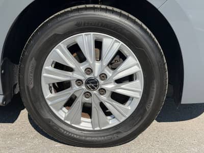 Volkswagen T7 Multivan 2.0 TDI DSG*Navi*StandHz*6 Sitze* — slika 12