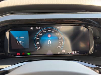 Volkswagen T7 Multivan 2.0 TDI DSG*Navi*StandHz*6 Sitze* — slika 15