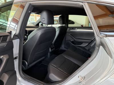 Volkswagen Arteon R-Line Edition 4M 239PS ACC 360KAM VIRTUA — slika 23