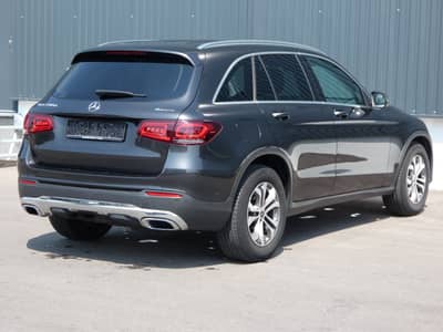 Mercedes-Benz GLC 200 d 4MATIC 1-Hand LED Navi AHK Kamera — slika 31