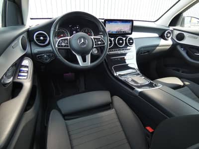 Mercedes-Benz GLC 200 d 4MATIC 1-Hand LED Navi AHK Kamera — slika 3