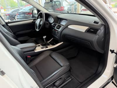 BMW X3 sDrive 18 d PANO — slika 16