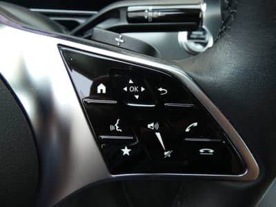 Mercedes-Benz C 220 d T 4MATIC LED Distronic Massag Ambi 360 — slika 18