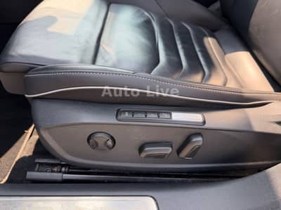 Volkswagen Arteon 2.0 TDI*DSG*R LINE*PANO*IQ*VIRTU*360*VOL! — slika 24