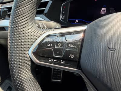 Volkswagen Arteon 2.0 TDI*DSG*R LINE*PANO*IQ*VIRTU*360*VOL! — slika 32