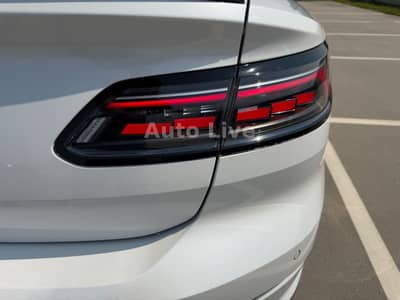 Volkswagen Arteon 2.0 TDI*DSG*R LINE*PANO*IQ*VIRTU*360*VOL! — slika 8
