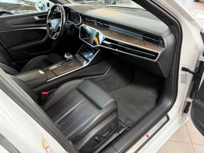 Audi A6 Avant 50 TDI quattro 3x S-Line Matrix Virtual — slika 16
