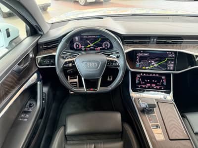Audi A6 Avant 50 TDI quattro 3x S-Line Matrix Virtual — slika 11