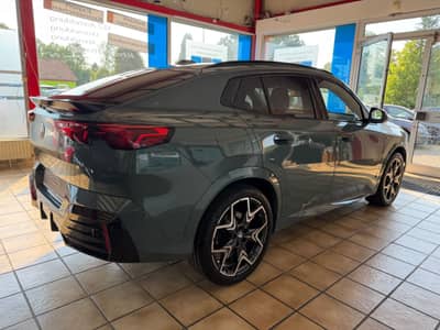 BMW X2 20 d xDrive M Sport PANO LED CAM AHK — slika 14
